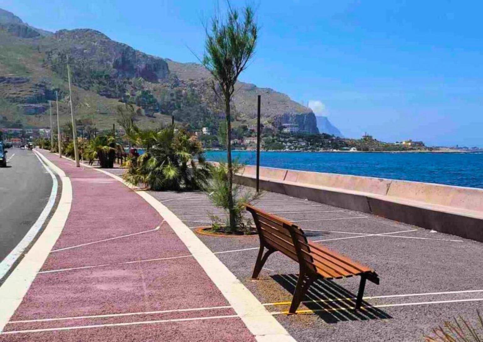 - Palermo - Sferracavallo Sul Mare Zewnętrze zdjęcie